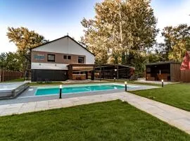 Tisza Lux Resort