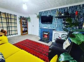 Cosy Apartment - Sleeps 4