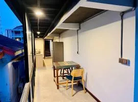 Flat 432