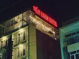 Khách Sạn Tiến Loan