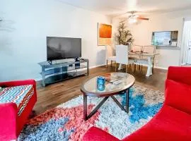 Vibrant Relaxing Retreat Fully Stocked Apartment