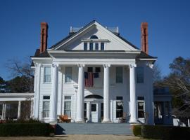 Page House Bed & Breakfast, hotel near Dublin Laurens County Chamber Of Commerce, Dublin
