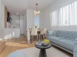 Luxury Apartment Providenca with Private Rooftop Terrace