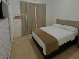 Casa cinza