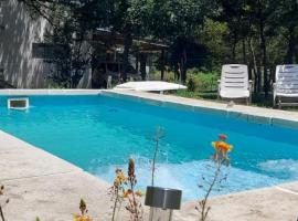 Cabañas Vista Ensueño, hotel in La Estancia