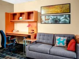 TownePlace Suites Fresno