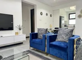 Blue Hue Setlhoa -Gemstone Lifestyle