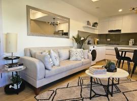 Nalahost 2BR oceanview Apartment, chỗ nghỉ tự nấu nướng ở Malé