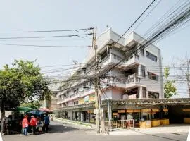 SRINN House, Bangkok