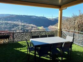 Gîte Au point de Vue, hotell sihtkohas Millau