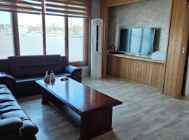 Sokcho Daemyung Pension, hotel mesra haiwan peliharaan di Sokcho