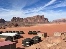 Panorama Wadi Rum Sunset Camp