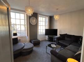 No1 Townhouse - Luxury Spacious 2 bedroom townhouse, central location, hotel in Lincolnshire