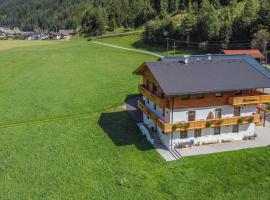 Nedererhof - Ferienwohnung Hoamat, hotel v destinaci Schmirn