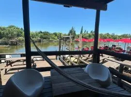 CABAÑA EN ISLA SANTIAGO con PISCINA