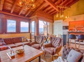 Host2U Penthouse 2-Bedrooms The Best View - Free Parking