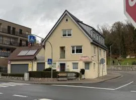 Ferienwohnung "SCHWÄBISCHE ALB" , Pension Wauri