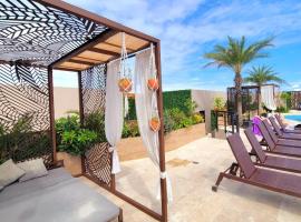 Terra & Mare Ubicación con acceso al club de playa, hotel em Tulum