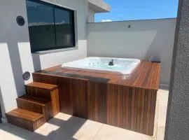 Cobertura pôr-do-sól com jacuzzi
