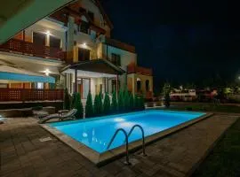 JEZERSKA RESIDENCE Palić with Jacuzzi & Pool