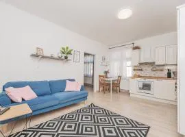 1BD Apartment on Masarykovo Square - Bathtube, Desk & Chair, Free Wi-Fi