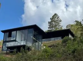 Casa Vilas Boas Macacos