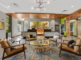 Hotel Indigo Traverse City by IHG, hotell sihtkohas Traverse City lennujaama Cherry Capitali lennujaam - TVC lähedal