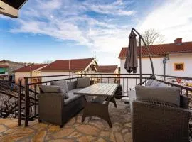 Amazing Apartment In Gornji Karin