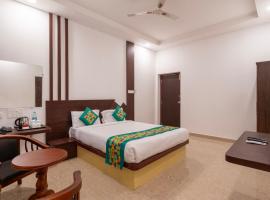 Treebo Royal Plaza, 700 Mts From Promenade Beach, hotel v destinaci Puduččéri