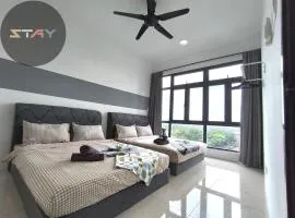 8Scape Pool View Family Suites Netflix By STAY