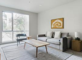 Blueground Santa Clara pool wd nr stadium SFO-1772, hotel in Milpitas