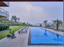SaffronStays Eldora by the Lake, hotell sihtkohas Matheran