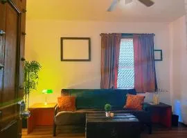 Ironbound 4 bdrm Industrial Suite! FREE parking