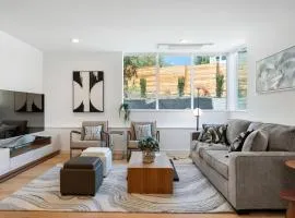 Perch - View Ridge Guest Suite