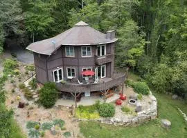 Rock Bridge Villa