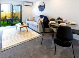 Lovely 2 bed 2 bath