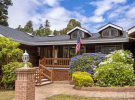 Coastal Hideaway, hotel in Fort Bragg