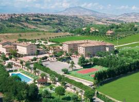 Hotel Casale: Colli del Tronto'da bir golf oteli