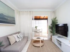 Tranquil Coastal Escape, Porís de Abona