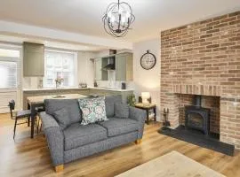 Host & Stay - Cedar Cottage
