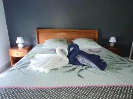 Chambre privée dans maison, hotel v destinaci Le Tampon