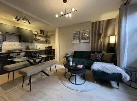 Chic Garden Escape in Clifton
