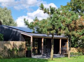 Chalet de Scherpenweide, hotel amb banyeres d'hidromassatge a Leur