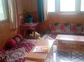 Thakur Niwas, hotel v destinaci Manāli
