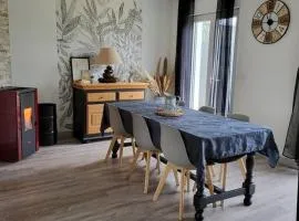 Le gite d 'Amélie maison rénovée 6 couchages 2 salles de bains