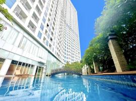 Cozy Studio Apartment Venetian at Grand Sungkono Lagoon Surabaya by Le Ciel Hospitality, hotel v destinaci Surabaja