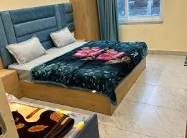 avadh guest house