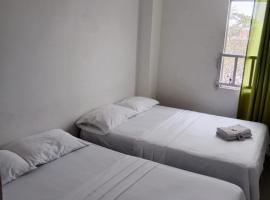 Hotel Avenida Real, hotel v mestu Buga