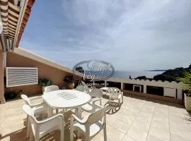Appartement avec terrasse et vue mer proche de la plage du Rayol