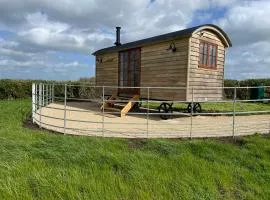 The Hut at Blackberry Barn